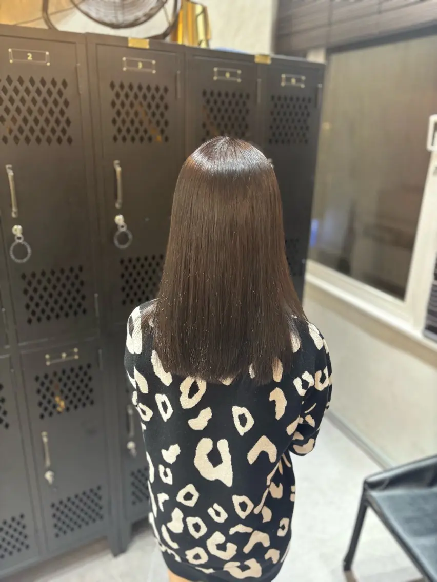 ミディアム ヘアカラー 最高級艶髪カラー🥇 青木宏太のヘアスタイル