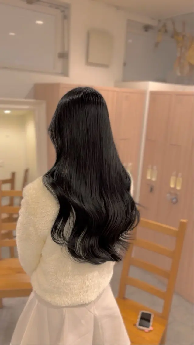 ロング カラー シールエクステ ブリーチ 透明感カラー ダブルカラー ブリーチなしカラー 韓国風・ブリーチなし ・あり後藤 一斗店長のヘアスタイル
