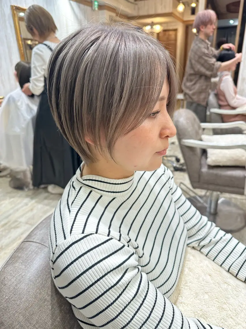 ショート おのだ あやなのヘアスタイル