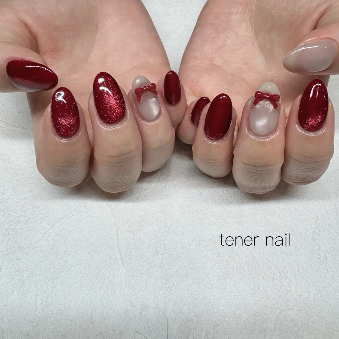 ネイル マグネットネイル 赤色 リボン ハンドネイル テネルネイル tener nailのネイルデザイン