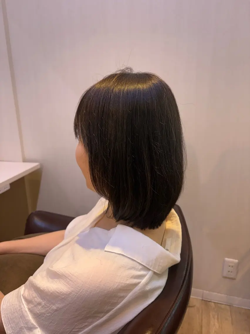 ミディアム レイヤーカット 上川畑 つかさのヘアスタイル