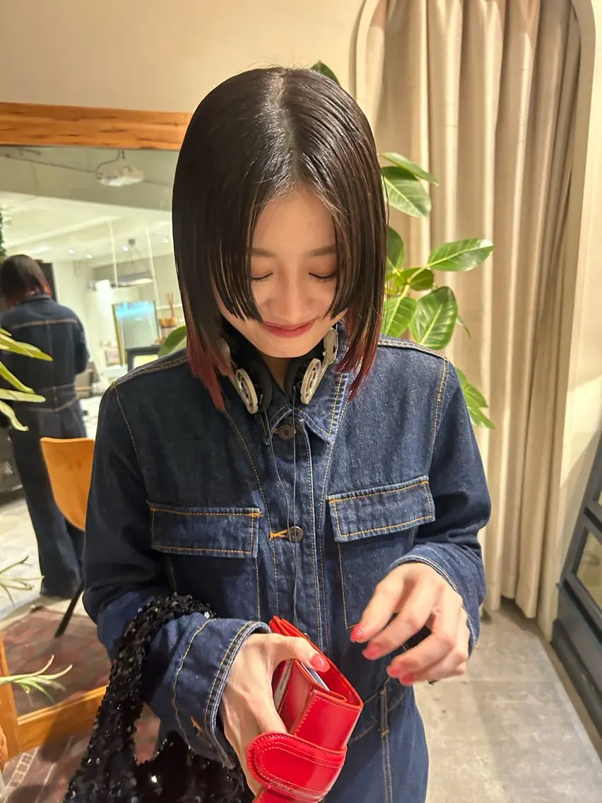セミロング 薄暮 マツイ　レンのヘアスタイル