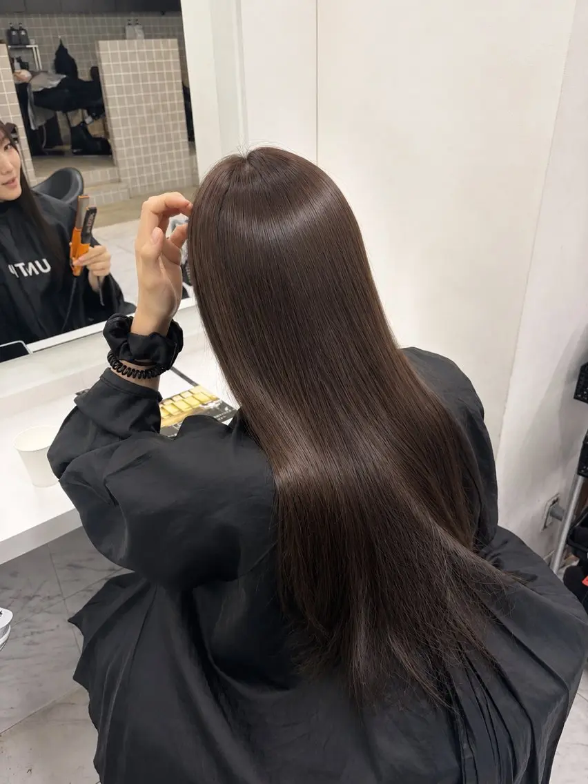 ロング トリートメント ヘッドスパ ヘアセット 💠透明感グレージュ /韓国風レイヤー💠のヘアスタイル