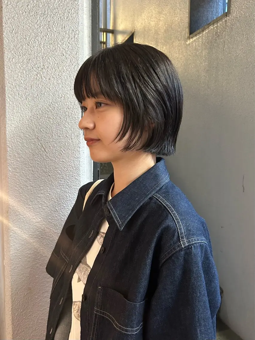 ショート カラー ベージュカラー ブリーチ ブラウンカラー 透明感カラー グレージュ カット ヘアカラー トリートメント ブラウンカラー 🦔🪷なりたりみのヘアスタイル