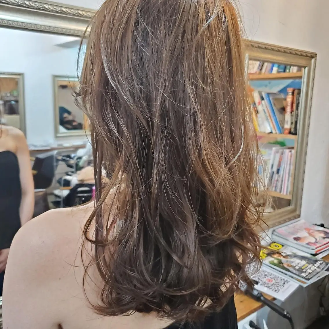 セミロング カラー カット ヘアカラー パーマ トリートメント 韓国レイヤー柔らかい 地毛風縮毛矯正/マツのヘアスタイル