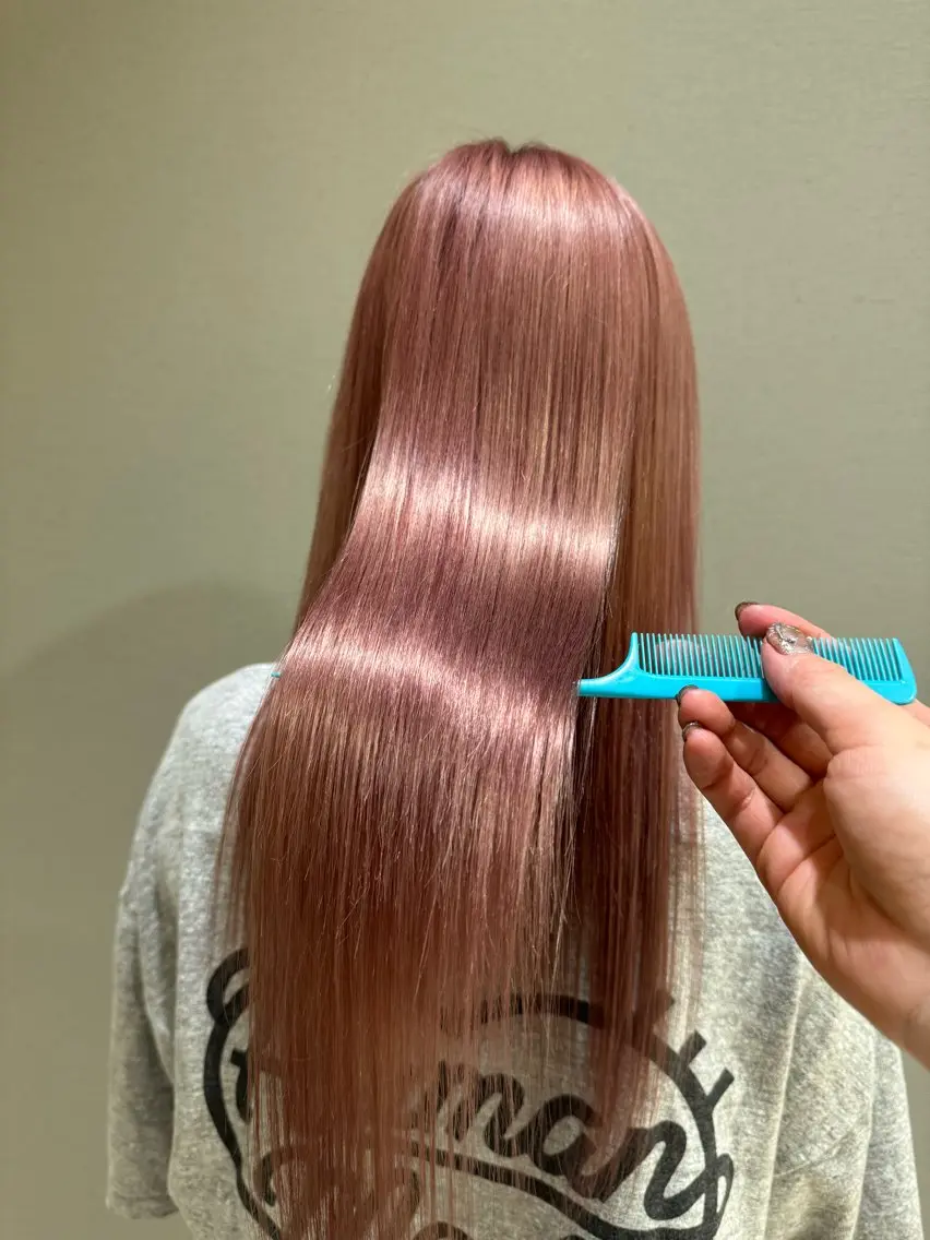 カット💇➕トレンドカラー🎨➕トリートメント✨.*･ﾟの写真