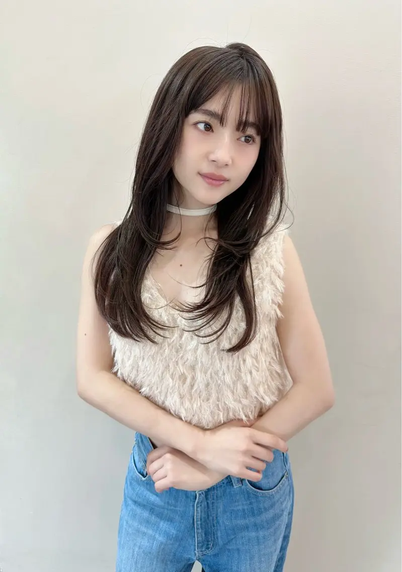 ロング レイヤーカット カット トリートメント 鎌倉 彩のヘアスタイル
