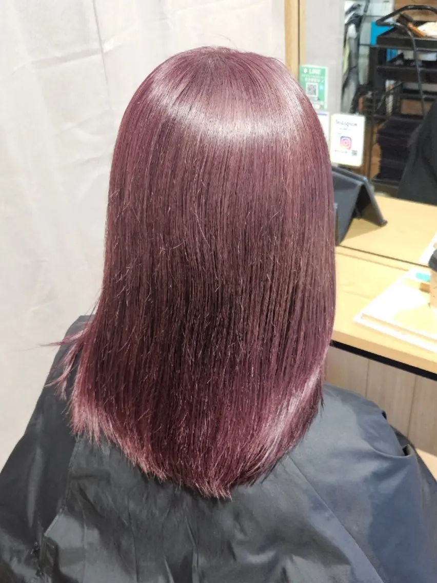 セミロング カラー ピンクカラー ヘアカラー トリートメント Miuri/ミユリ 柔らかい雰囲気ヘアのヘアスタイル
