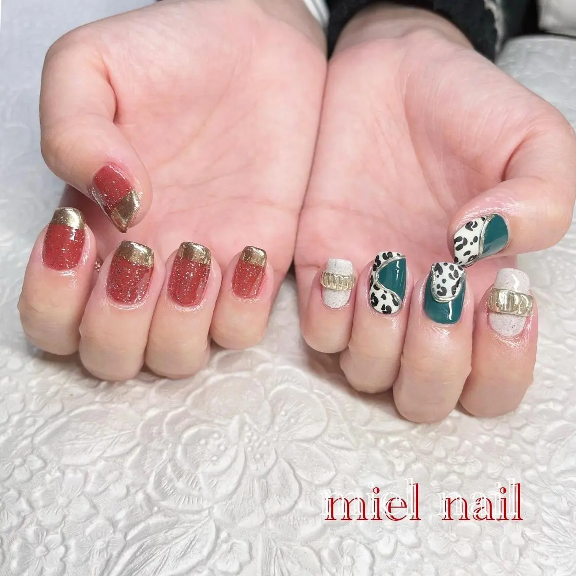 ネイル フレンチネイル ミラーネイル 持ち込み 冬ネイル ハンドネイル miel nailのネイルデザイン