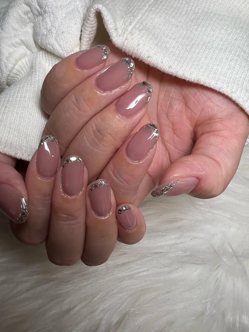 ネイル フレンチネイル ガラスフレンチ Mimi Nailのネイルデザイン