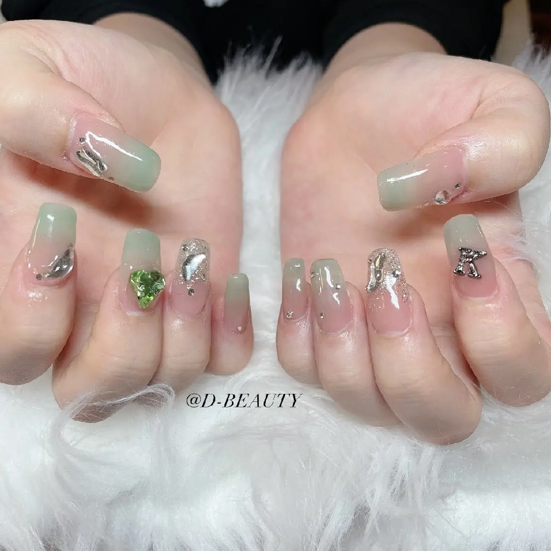 ネイル ハンドネイル スカルプ専門店 D-Beautyのネイルデザイン