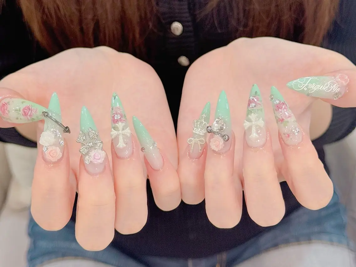 ネイル ハンドネイル Luci Nail Shinokuboのネイルデザイン