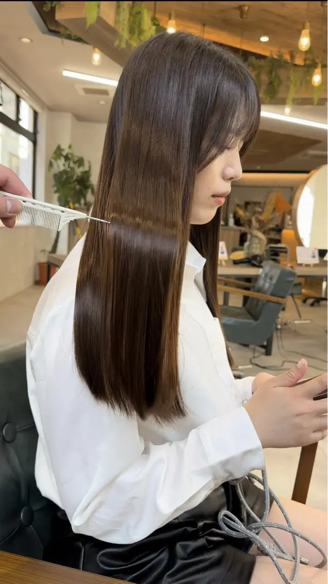 カラー カット ヘアカラー トリートメント 🫧ダブルカラー /縮毛矯正🫧のヘアスタイル