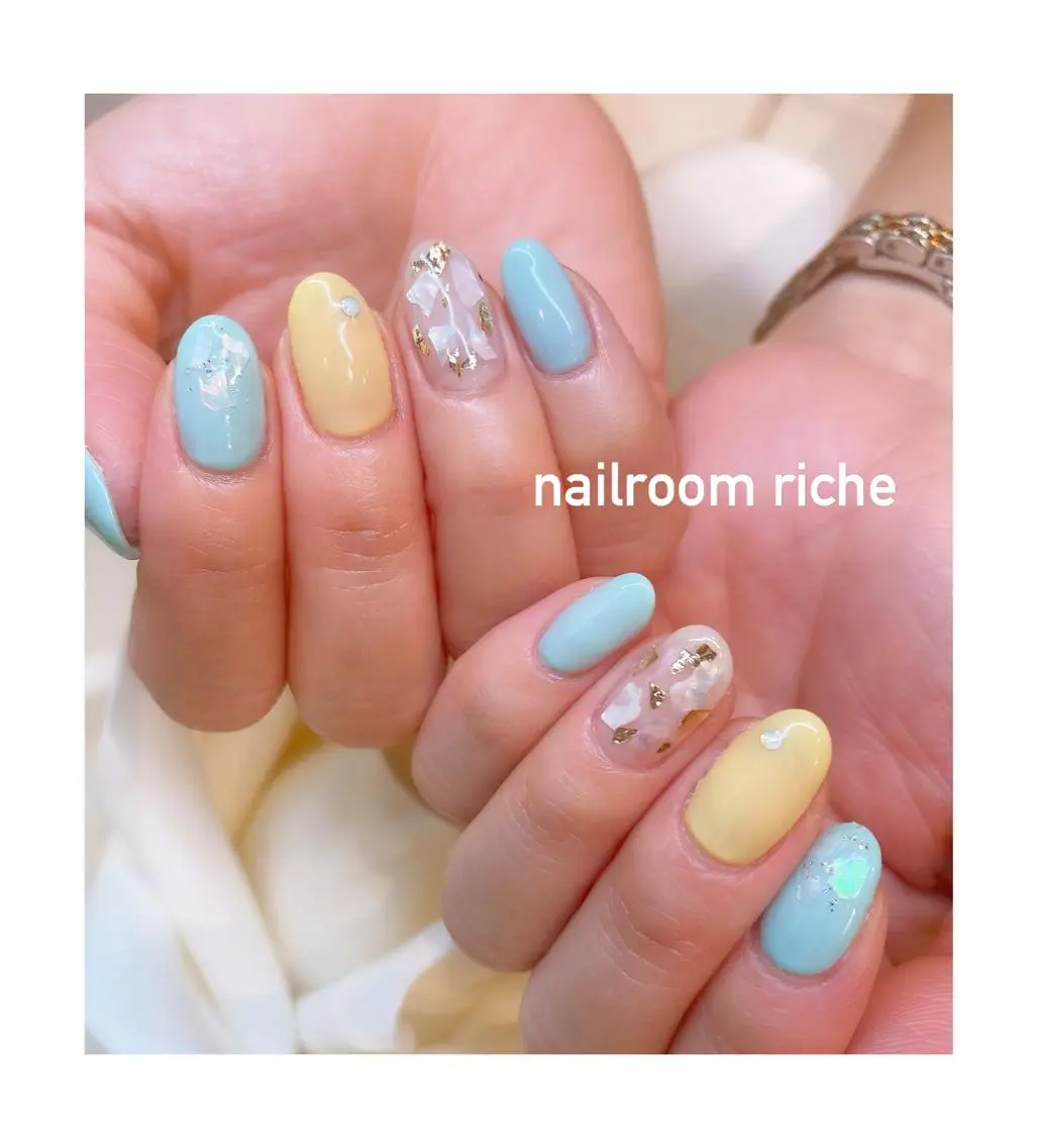 ネイル ハンドネイル nailroom richeのネイルデザイン