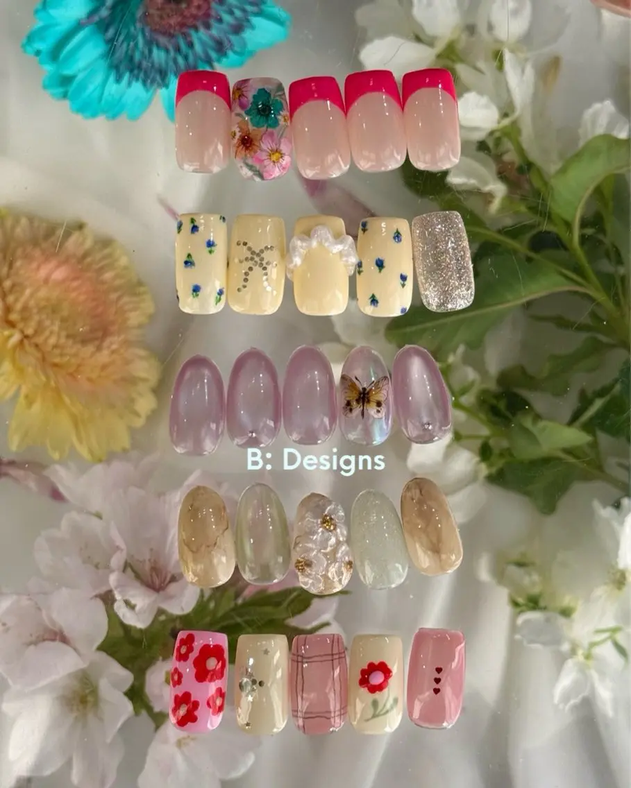 🌸💐Flower Mood Nails Ｂ🌷🌸 （オフあり）の写真