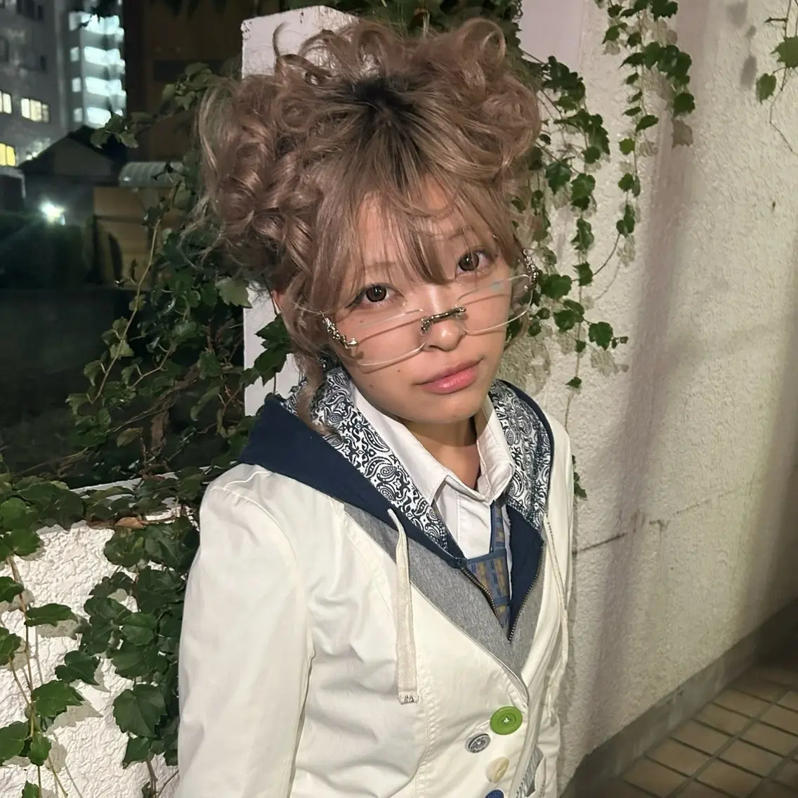 ⏳カット+ブリーチなしでつくる透明感くすみWカラー⏳の写真