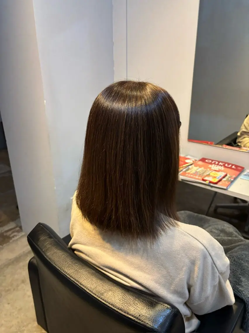 ミディアム ハイライト ヘアカラー 松倉 沙奈のヘアスタイル