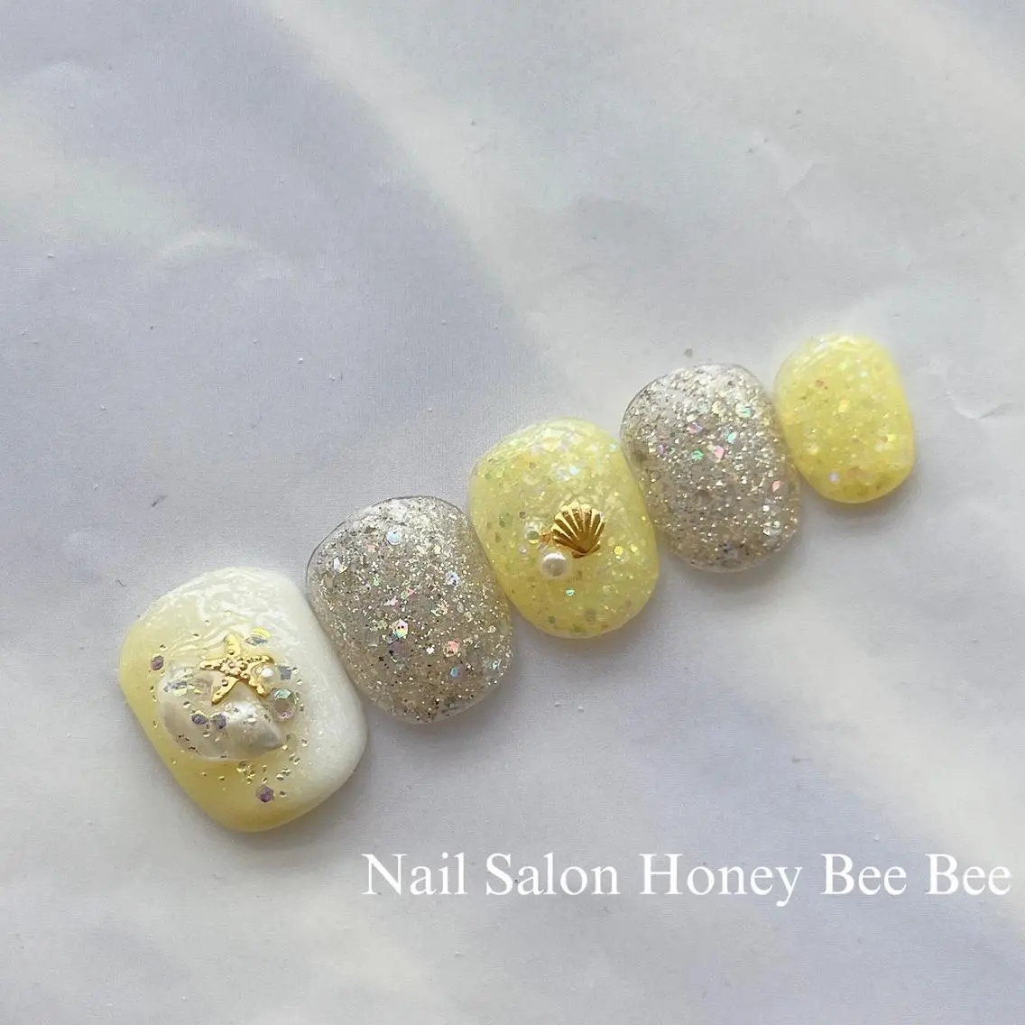 ネイル Nail salon Honey Beeのネイルデザイン
