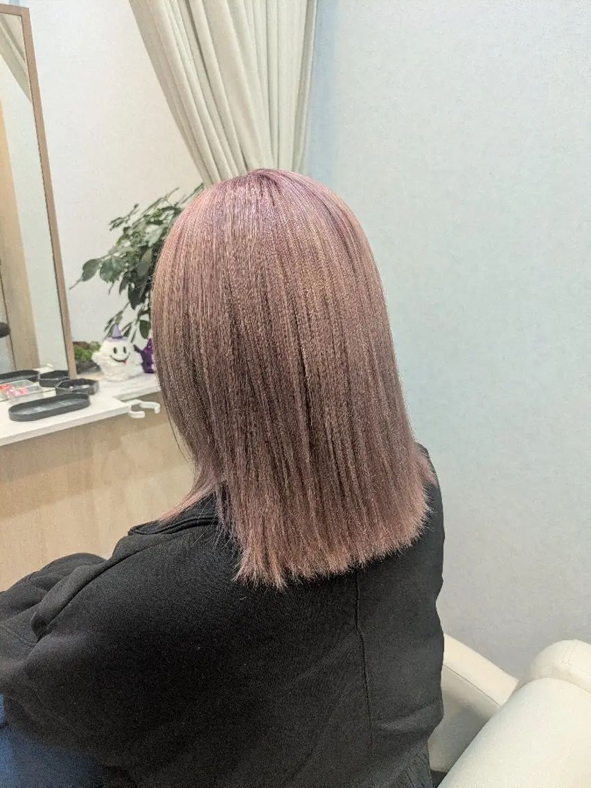 カラー ラベンダーカラー ラベンダーピンク ピンクカラー ヘアカラー 竹田 夏歩のヘアスタイル