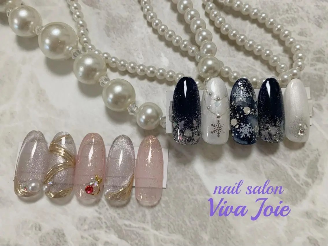 ネイル 冬ネイル クリスマス ハンドネイル Viva Joieのネイルデザイン