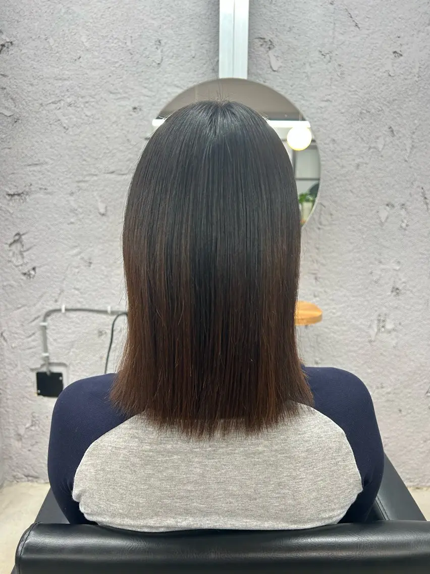 ショート 縮毛矯正 en 岩立朱栞🕊️のヘアスタイル