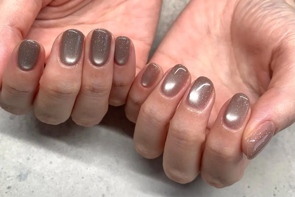 ネイル フラッシュネイル マグネットネイル オフィスネイル ショートネイル シンプルネイル sufu. nail YUKIのネイルデザイン