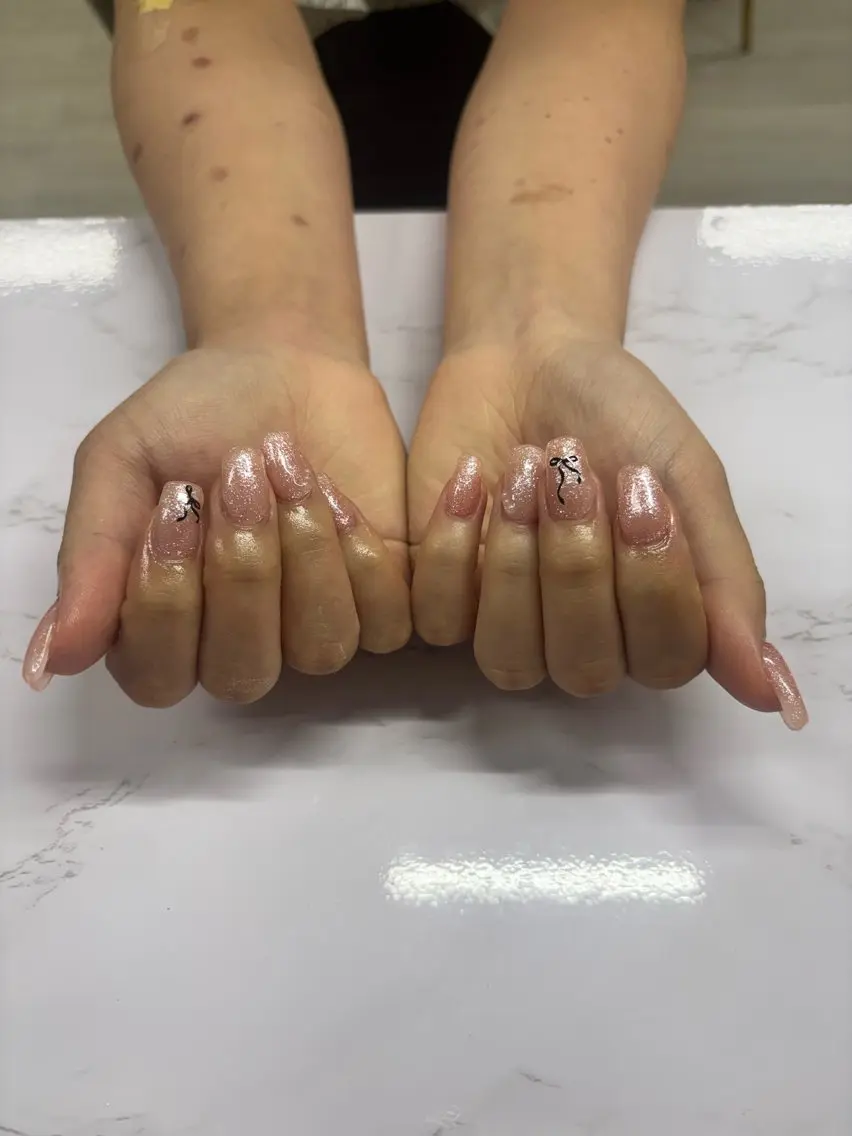 ネイル ハンドネイル REY Sayakaのネイルデザイン