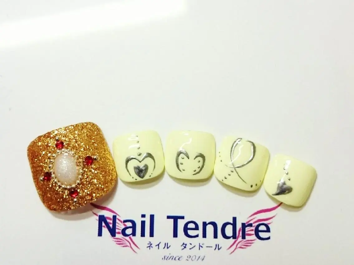 ネイル アートネイル ジェルネイル ソフトジェル ストーンネイル フットネイル Nail  Tendreのネイルデザイン