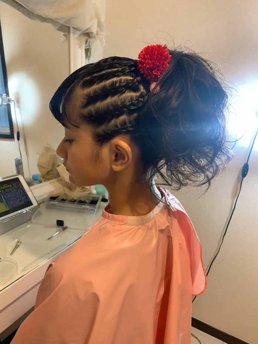 ヘアアレンジ 三富 千秋のヘアスタイル