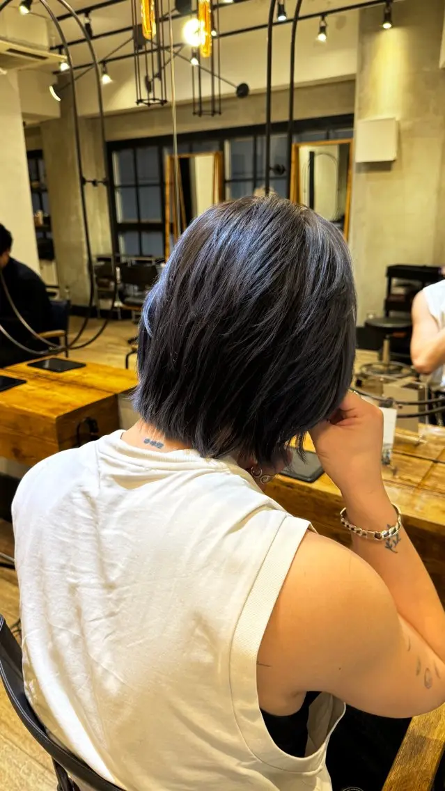 ショート ボブ カット ヘアカラー トリートメント ボブ/レイヤー/パー マ/立川/KOKIのヘアスタイル