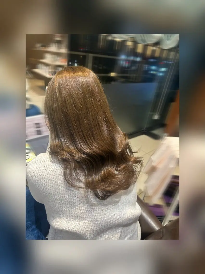 ミディアム ヘアカラー 落合 千夏のヘアスタイル