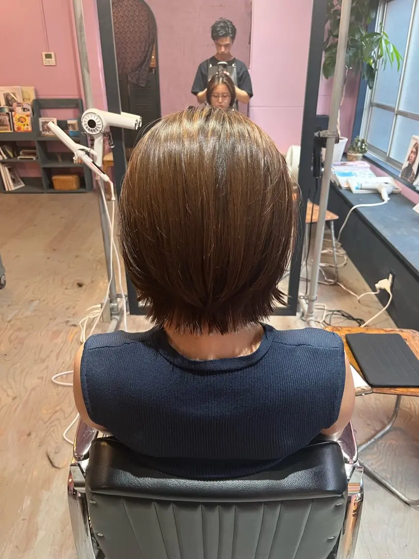 ショート ボブレイヤー ボブ レイヤーカット 外ハネヘア 藤野 海翔のヘアスタイル