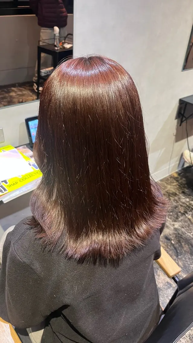ミディアム カラー ベージュカラー ブリーチ ブリーチなしカラー ピンクカラー ピンクベージュ カット ヘアカラー トリートメント 透明感カラー/パーマ 🌀アオノのヘアスタイル