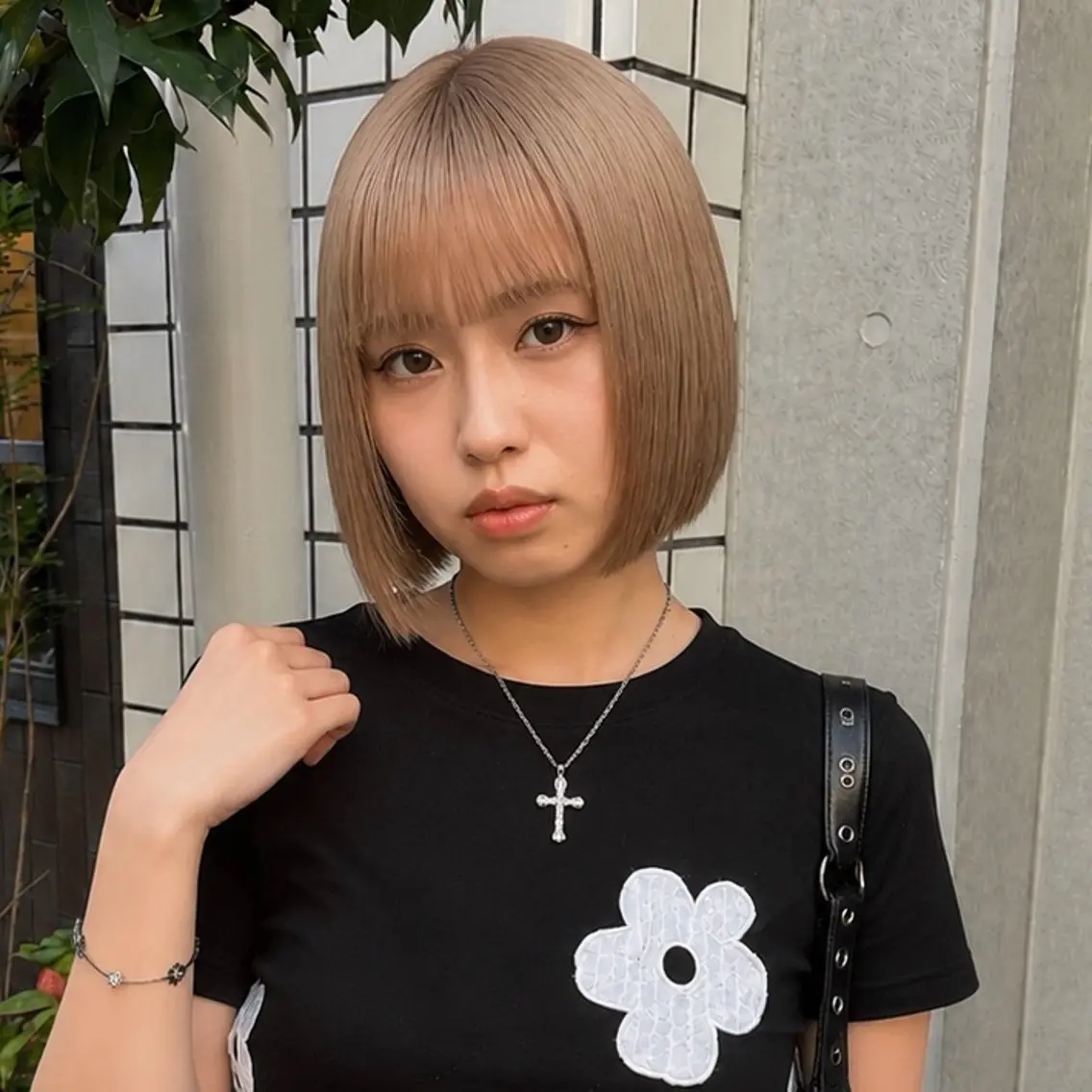 ショート 顔まわりレイヤー 顔周りカット ハッシュカット 韓国風ヘア レイヤーカット カット ヘアカラー トリートメント ハイトーン/レイヤー カット/TAKEのヘアスタイル