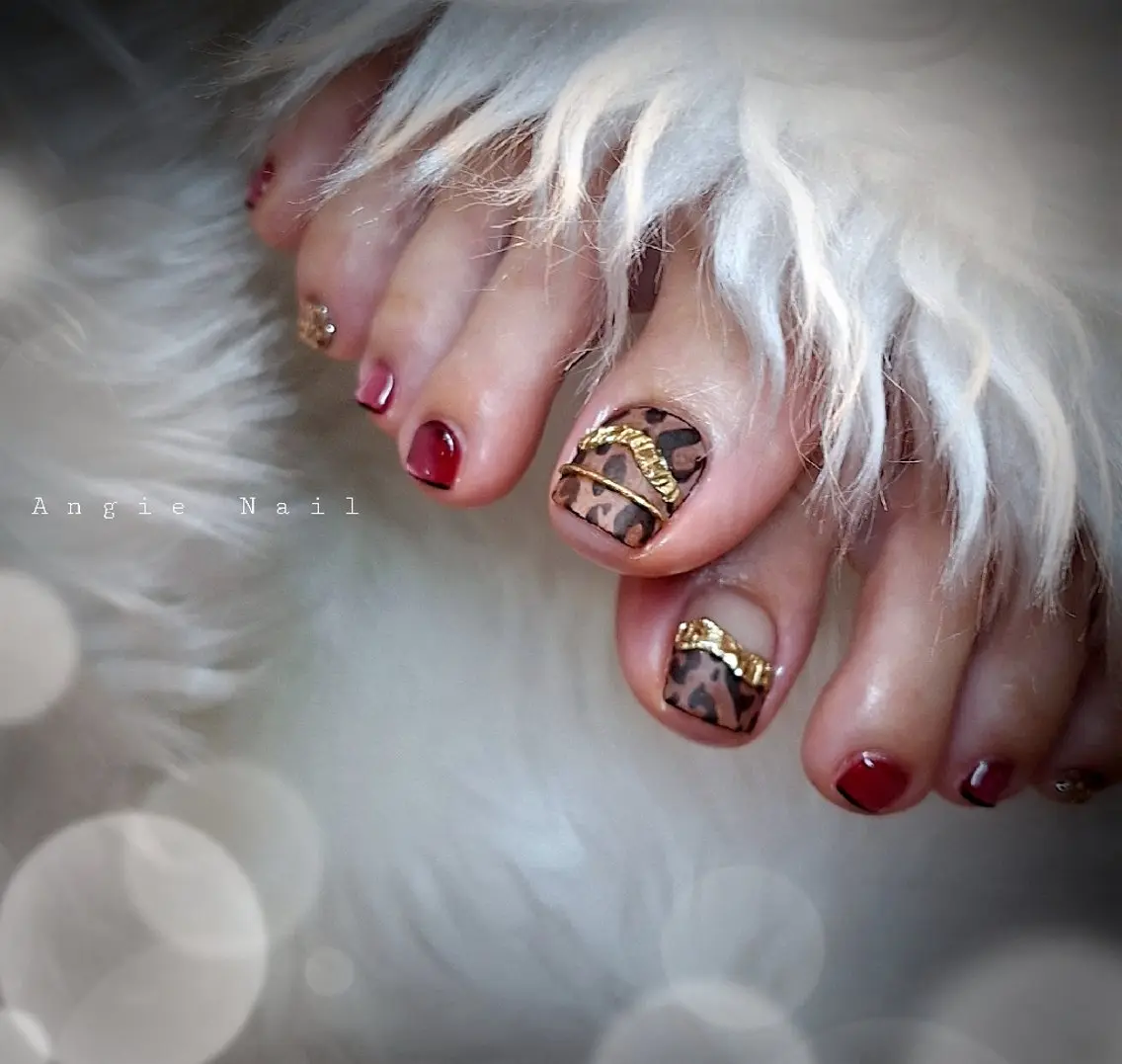 【FOOT】親指+ 2ART コース (お持ち込みデザイン有、ノープランの方)の写真
