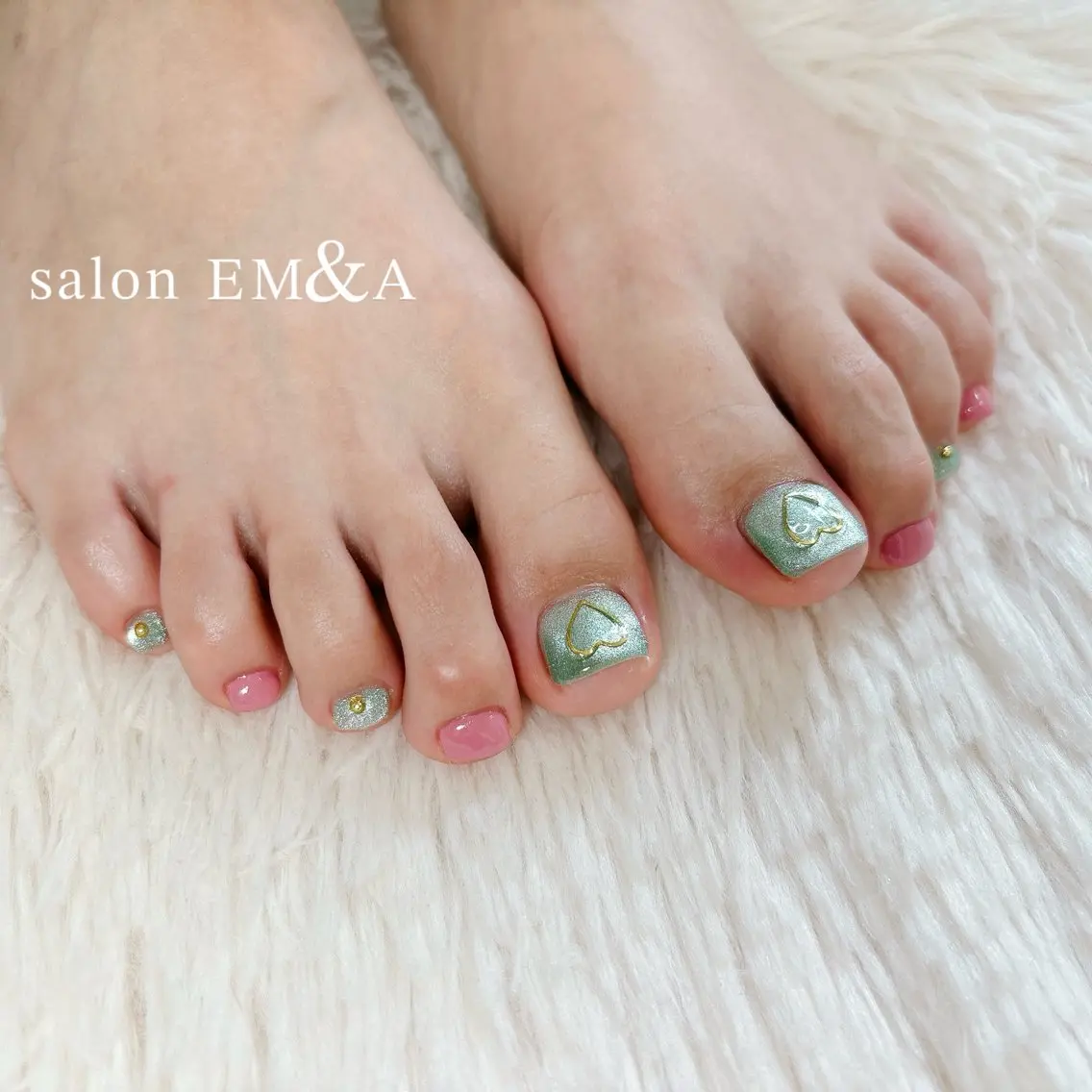 ネイル フットネイル マグネットネイル フットネイル salon EM&A emiのネイルデザイン