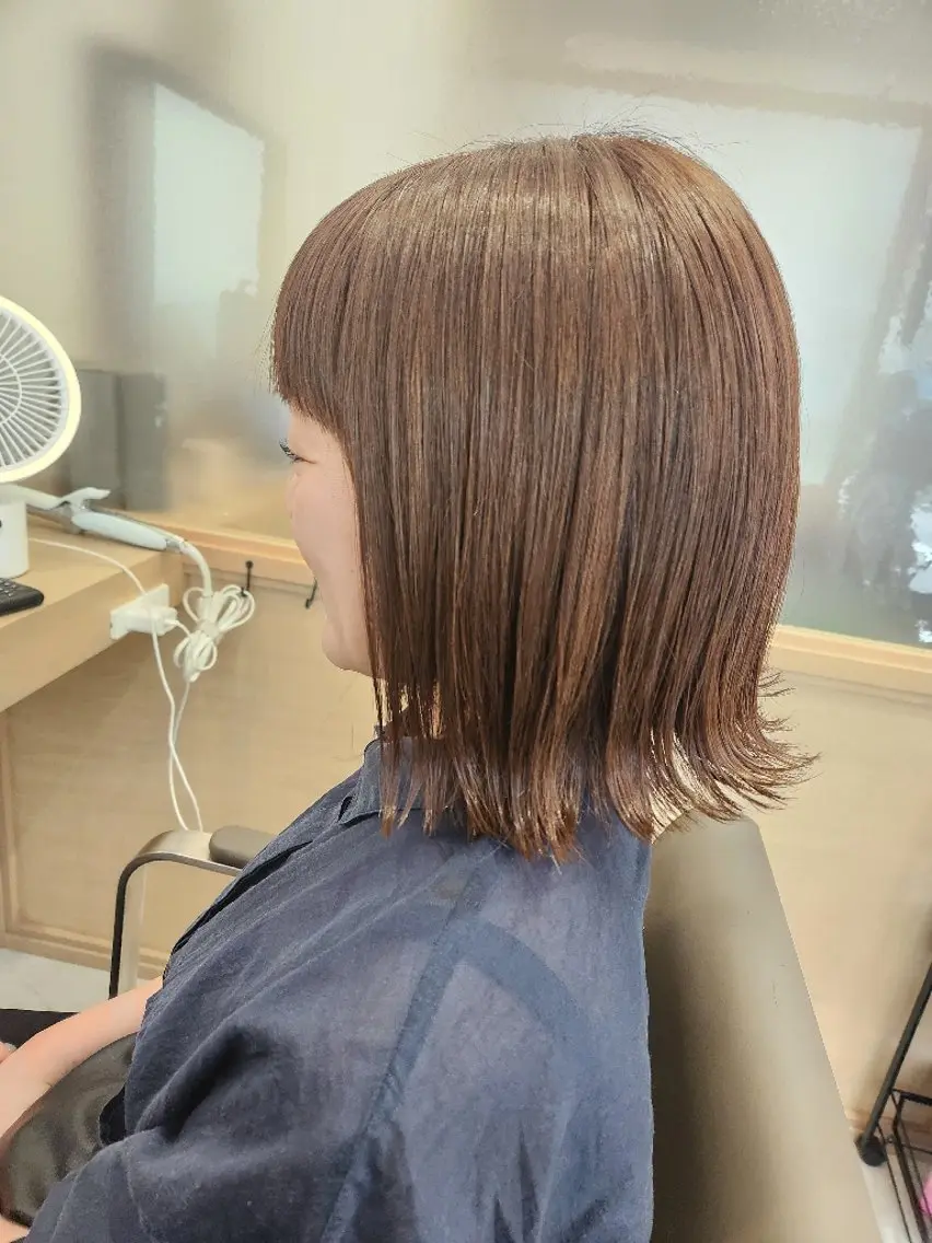 ミディアム カット トリートメント 佐藤 恵のヘアスタイル