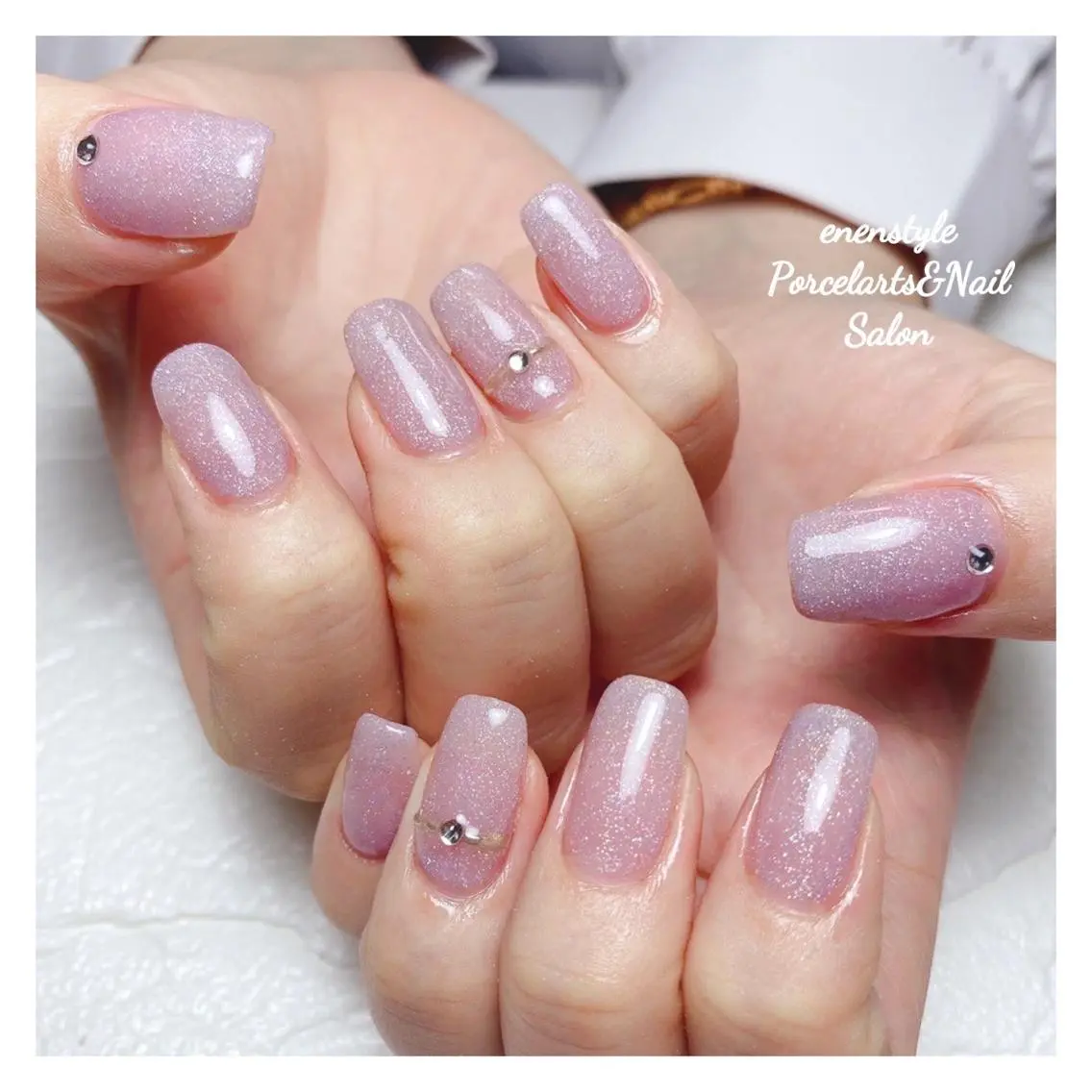 ミディアム ネイル 🐾enen style 🐾のネイルデザイン
