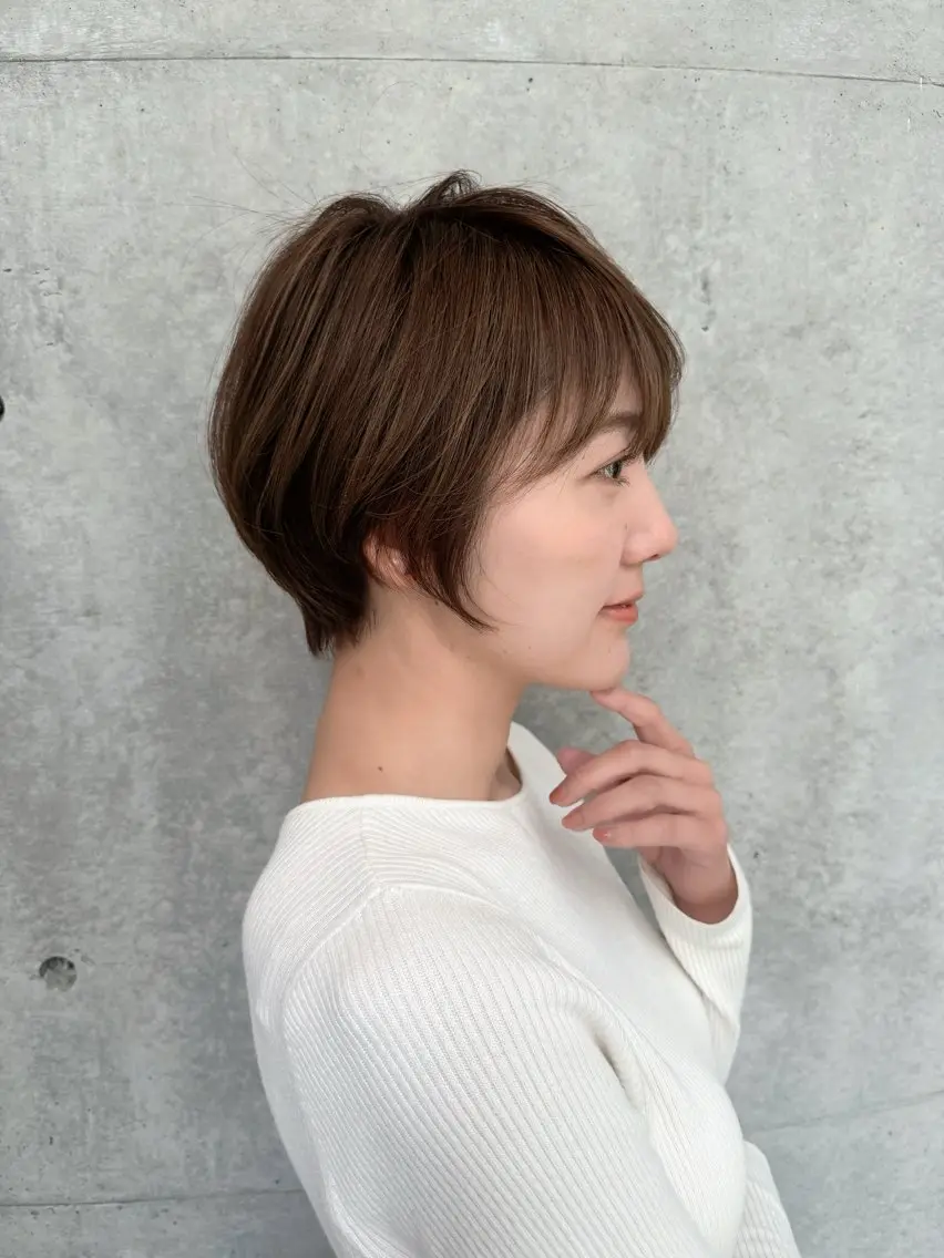 ショート ボブ 顔周りカット 髪質改善 韓国風ヘア レイヤーカット 大人美人ショート 杉浦主馬のヘアスタイル