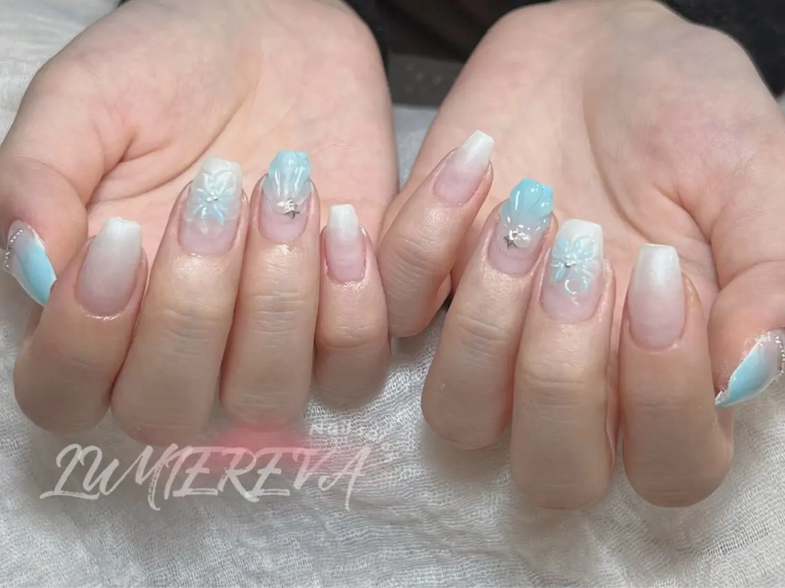 ネイル オーロラネイル 韓国ネイル レース ミラーネイル 持ち込み ハンドネイル Lumiereva @ネイルモデル募集中のネイルデザイン