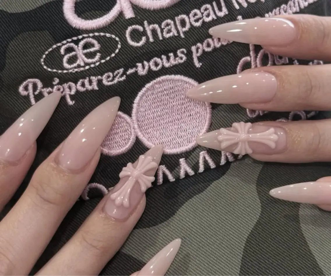ネイル フレンチネイル キラキラネイル 韓国ネイル シンプルネイル ワンホンネイル ハンドネイル MEI Nailのネイルデザイン