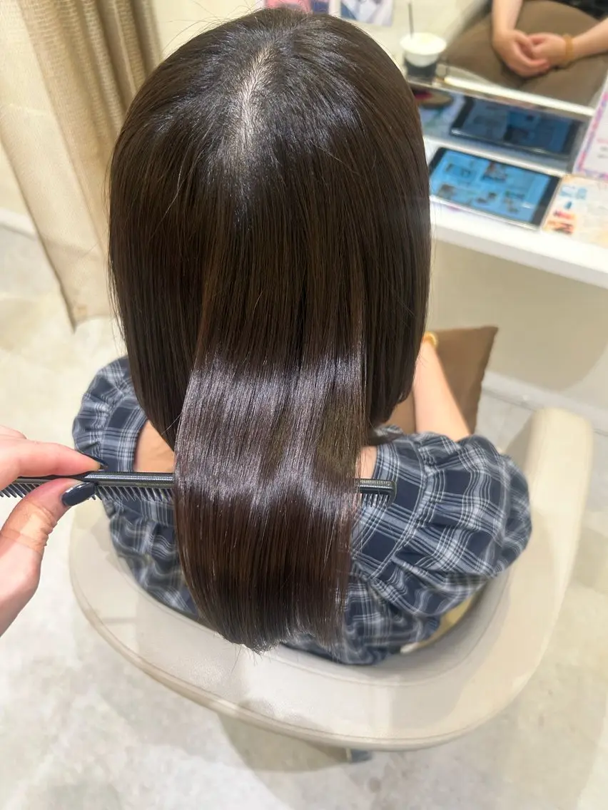 セミロング 縮毛矯正 【WiLL京橋】 ナツミ🍀のヘアスタイル
