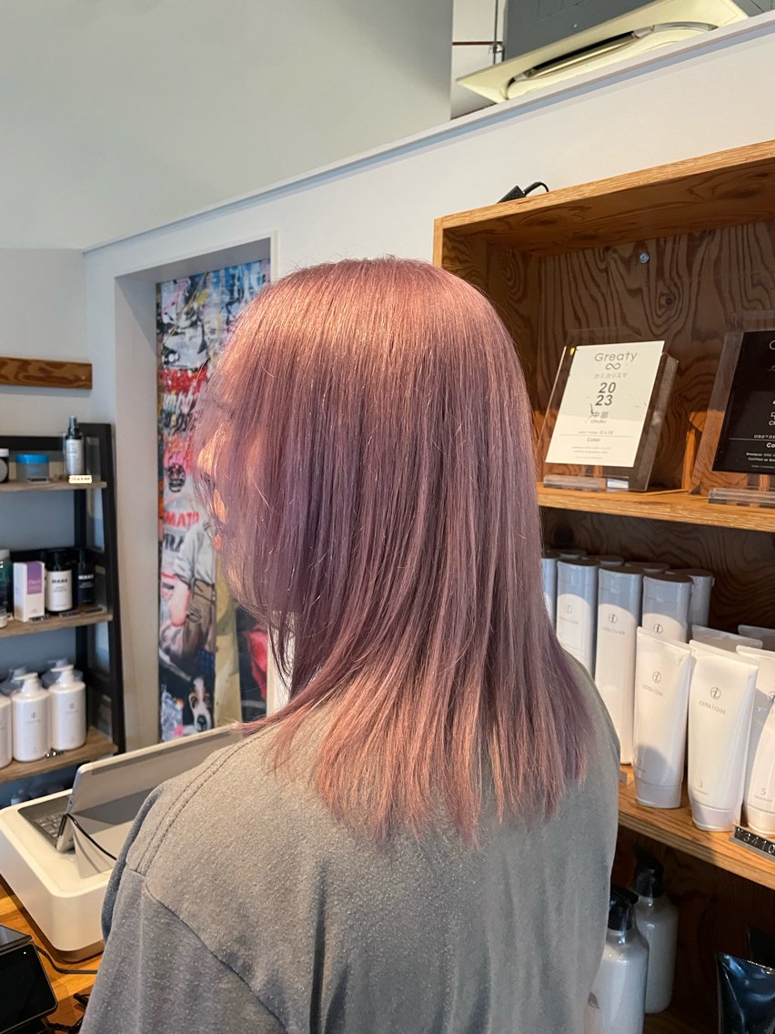 ミディアム カラー ブリーチ 透明感カラー ピンクカラー ヘアカラー 林 菜穂実のヘアスタイル
