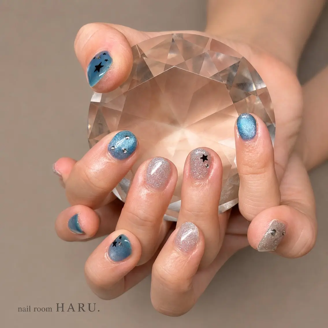 ネイル nailroom HARU.のネイルデザイン