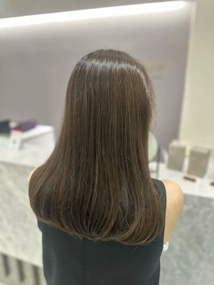 セミロング カラー 韓国レイヤー✨ yasuko銀座のヘアスタイル