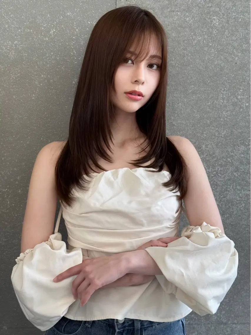 セミロング カラー 顔まわりレイヤー 韓国風ヘア レイヤーカット 🩷透明感カラー🩷 tao✨のヘアスタイル