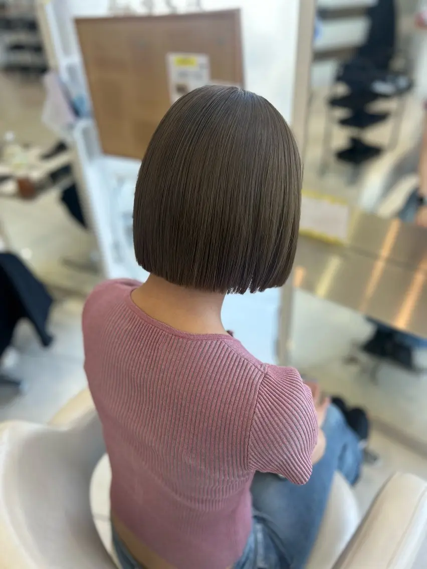 ショート カラー 切りっぱなしボブ ボブ アンフェリール原島店 韓国ヘア/ユウのヘアスタイル