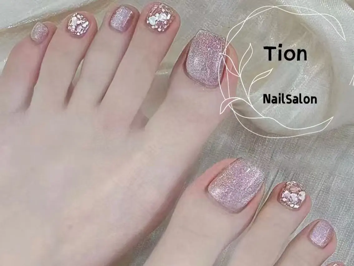 ネイル チークネイル 長さ出し フットネイル フレンチネイル ジェルネイル Nailsalon Tion武蔵小杉店のネイルデザイン