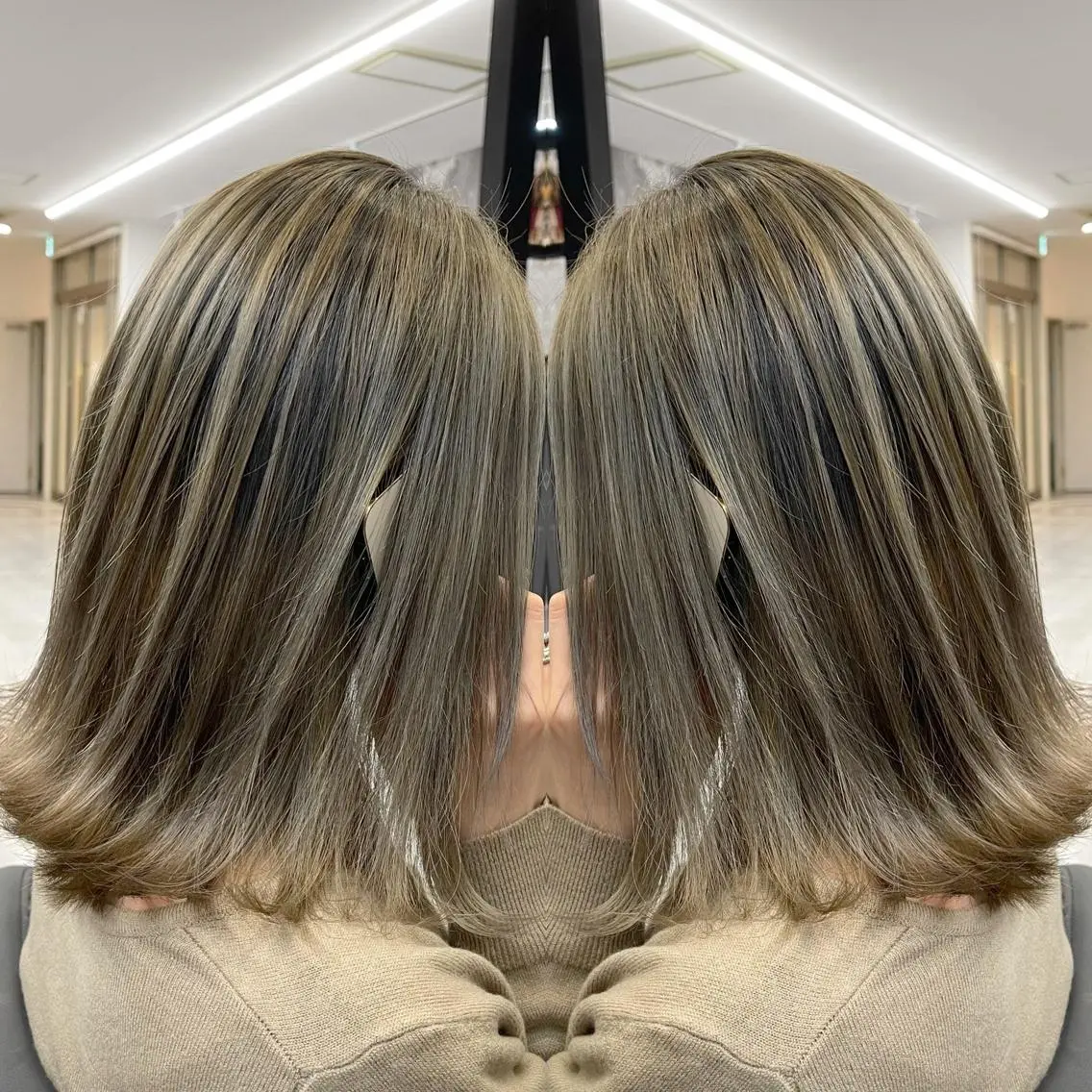ショート カラー ヘアアレンジ アッシュ バレイヤージュ デザインカラー ハイライトカラー 外国人風カラー アンドウ ユウ/ レイヤーカット/韓国のヘアスタイル