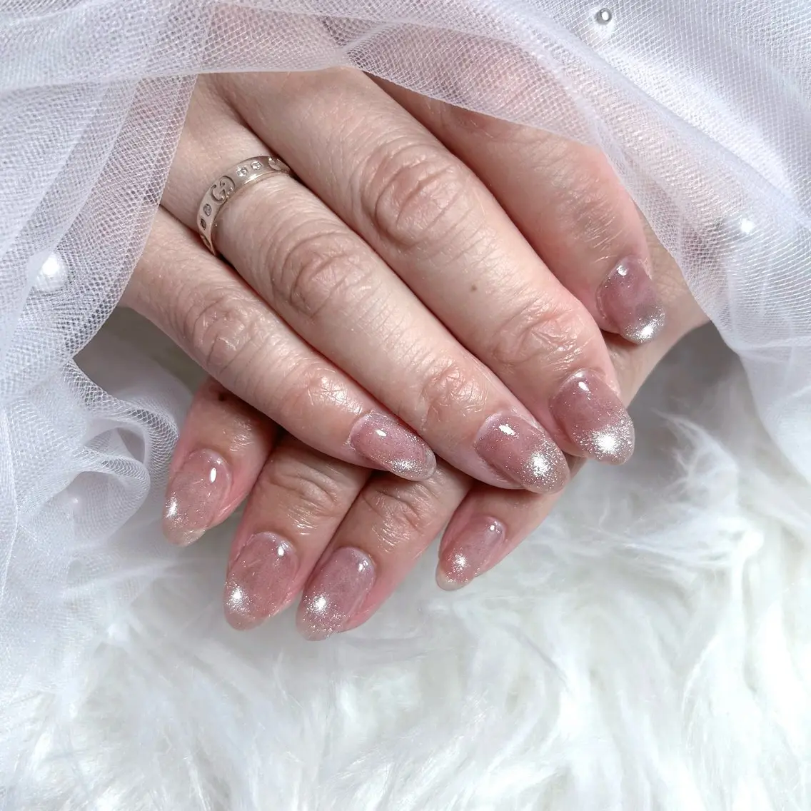 ネイル ハンドネイル LAVISH momoneのネイルデザイン